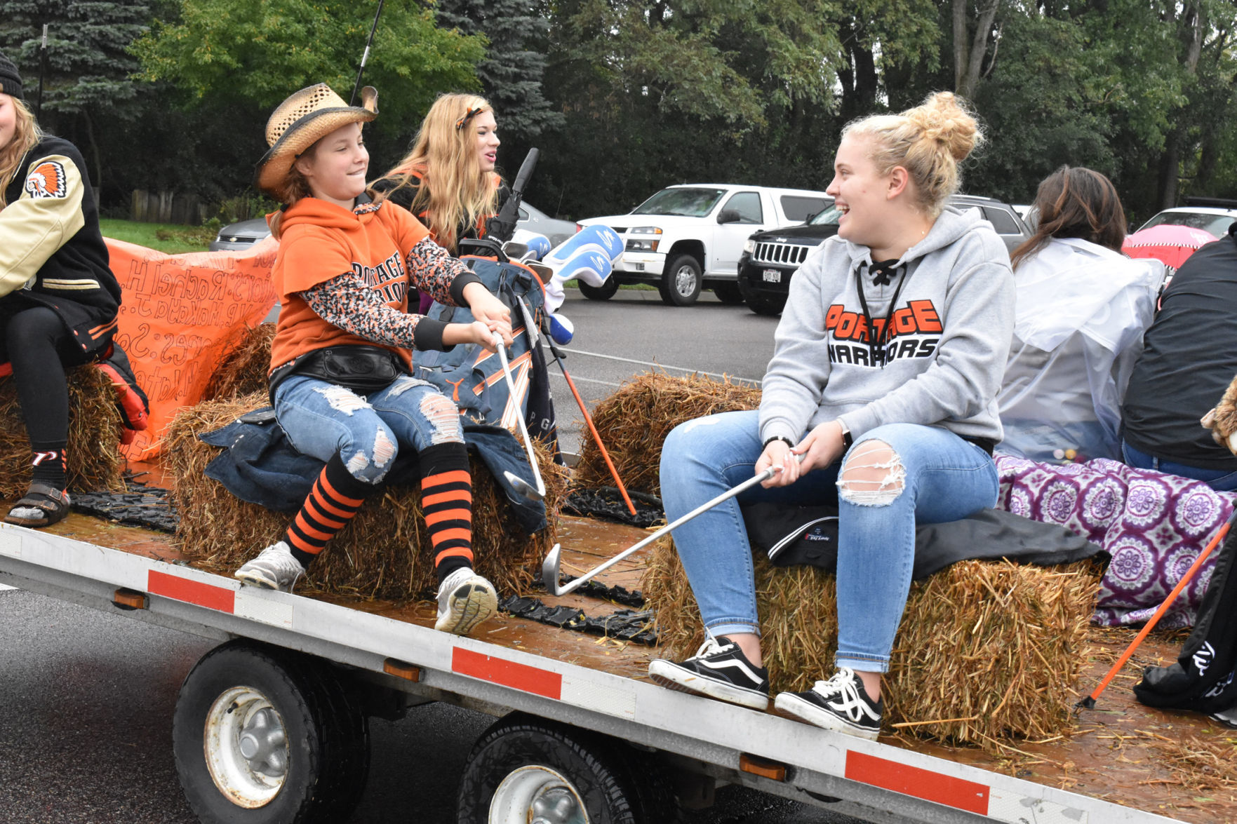 Homecoming girls' golf